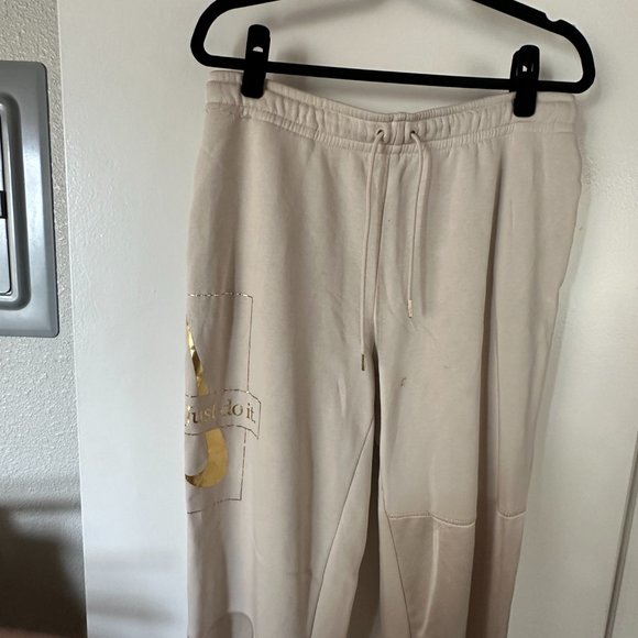Joggers Nike Cream + Gold Metallic - US L - Picture 4 of 6
